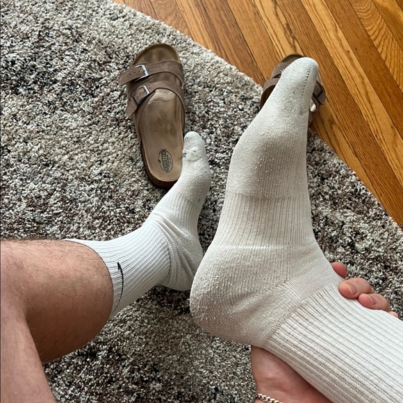 Nike Dri-FIT Athletic White Socks - Picture 3 of 4